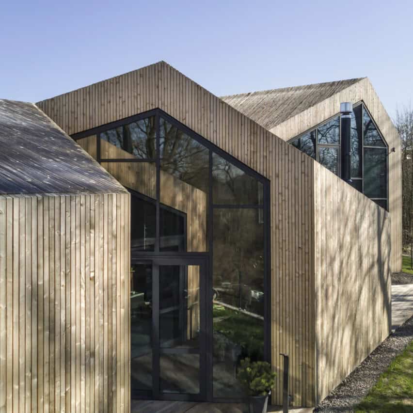 GYVENAMASIS NAMAS ŽVIRGŽDYNO G.