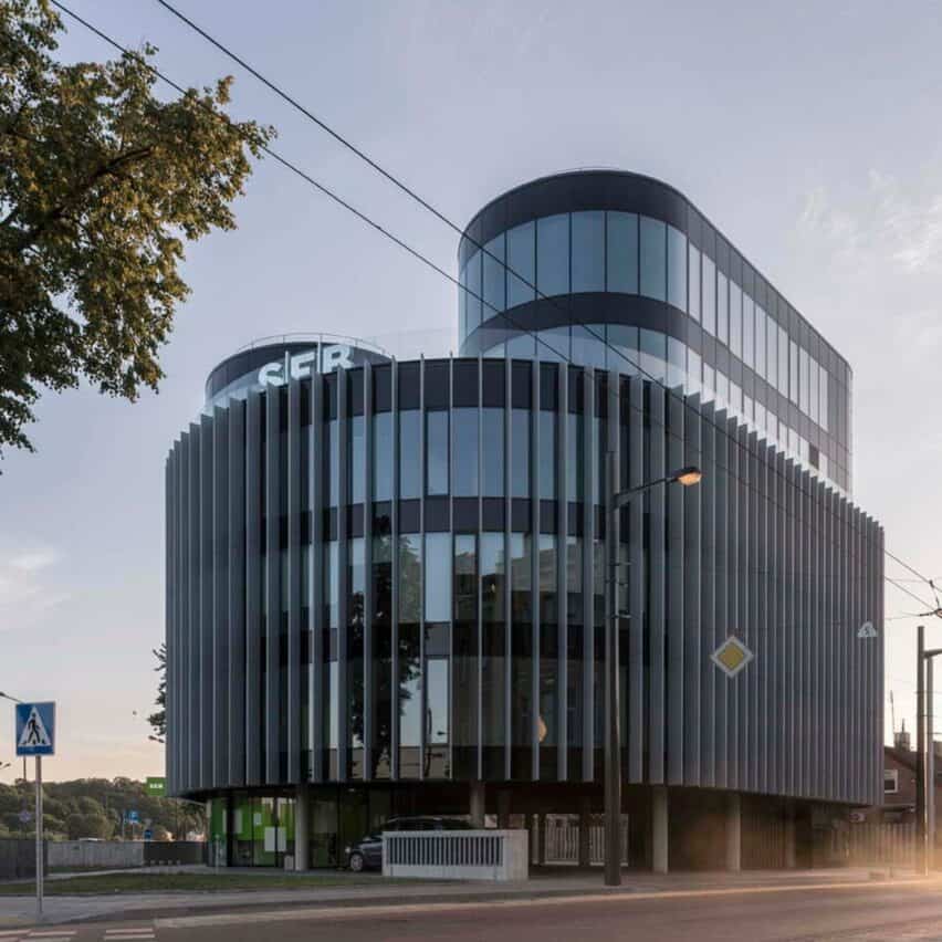 BIURŲ PASTATAS NEMUNO G.