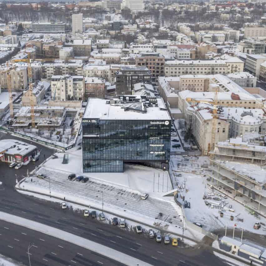 VERSLO CENTRAS „ARKA” KARALIAUS MINDAUGO PR.