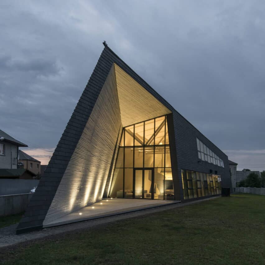 GYVENAMASIS NAMAS PUTINŲ G.