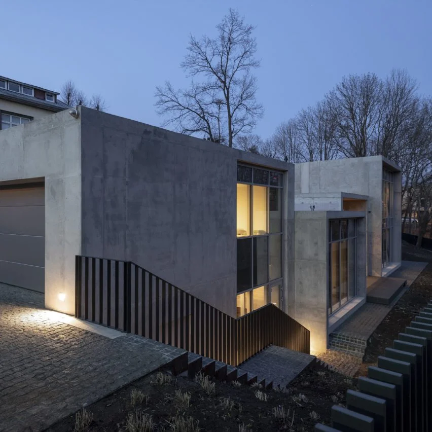 GYVENAMASIS NAMAS DAINAVOS G.