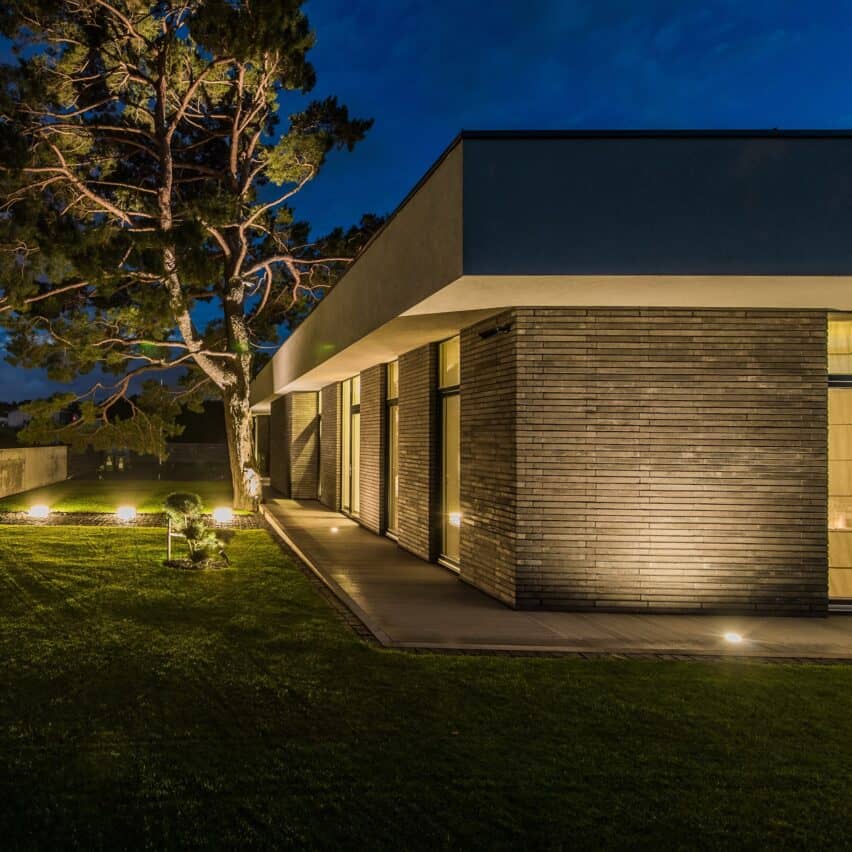 GYVENAMASIS NAMAS TOLIVARDŽIŲ G.