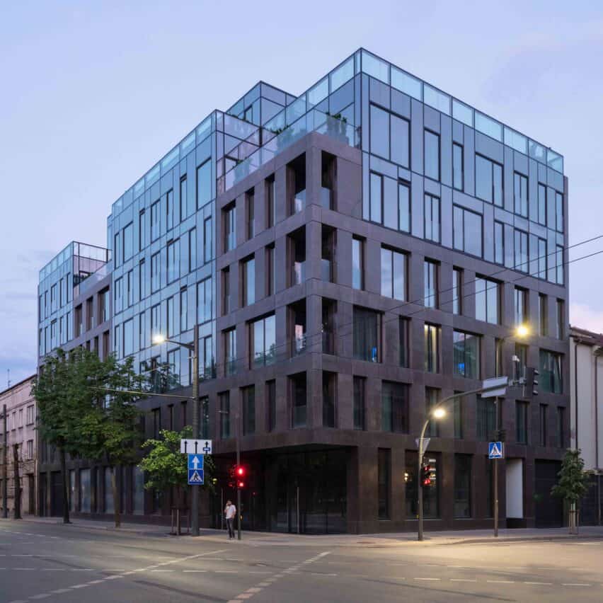 VIEŠBUTIS K.DONELAIČIO G.